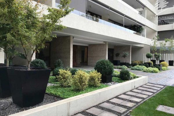 Paisajismo_Urbano_1000M_Edificio_Los_gomeros_Vitacura_5