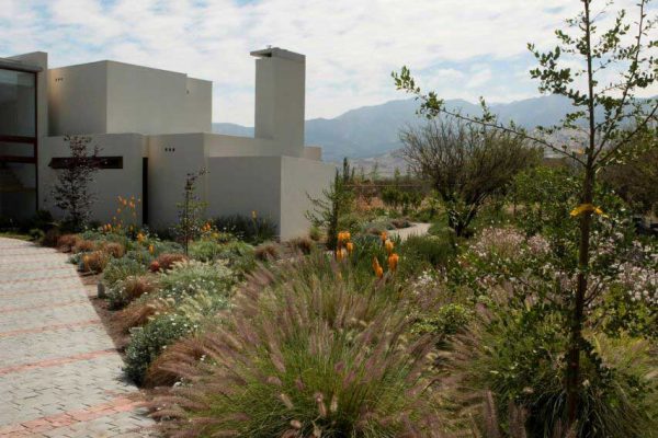 Paisajismo_Urbano_300_1000M_Casa_Leigth_10